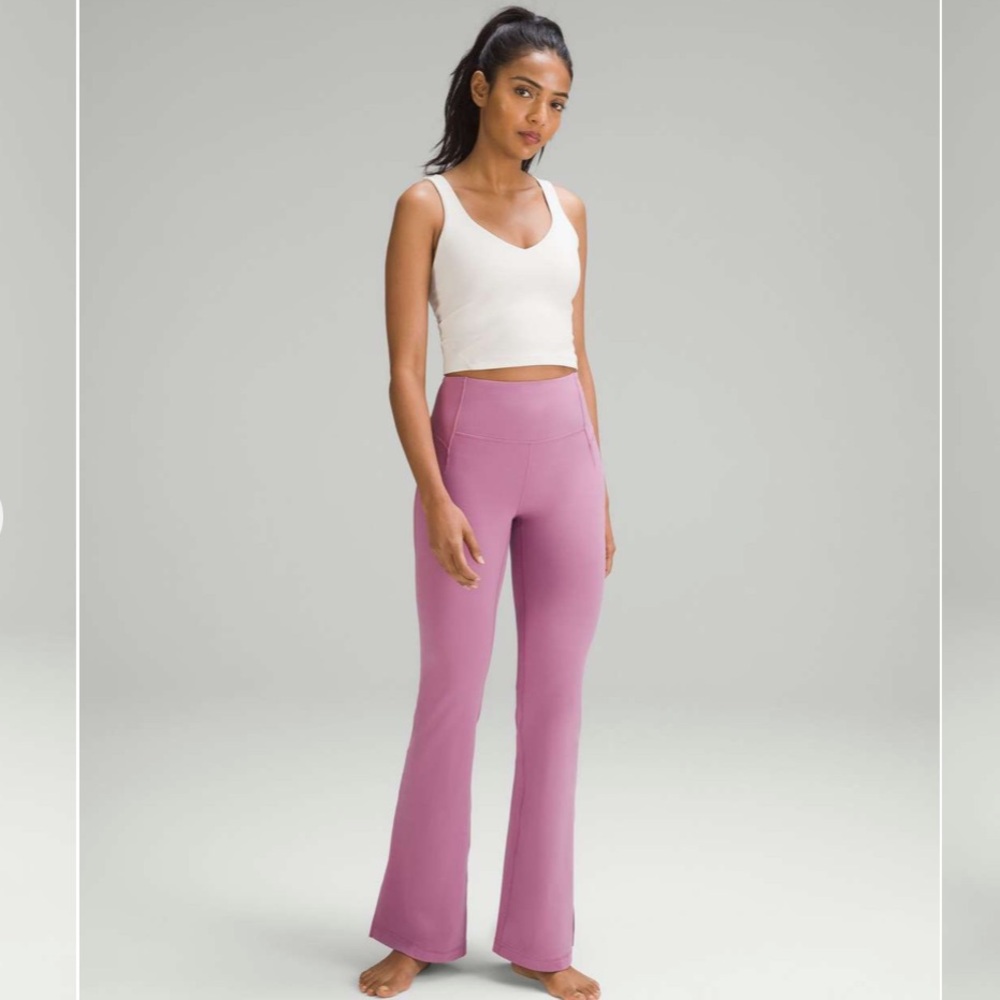 Lululemon Groove High-Rise Split-Hem Flared Pant *Nulu
Velvet Dust size 4